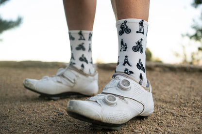 The White Line Cycling Kit